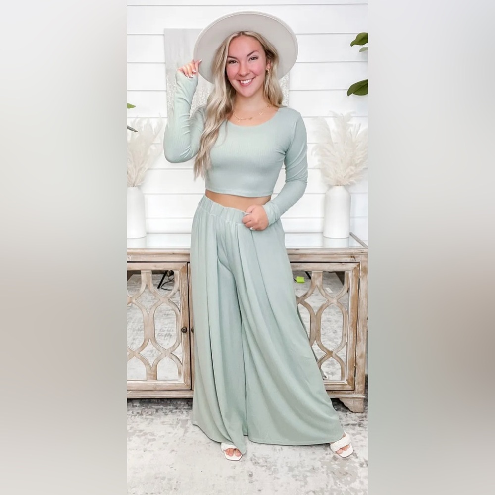 Cropped Top + High Rise  Palazzo Pants
